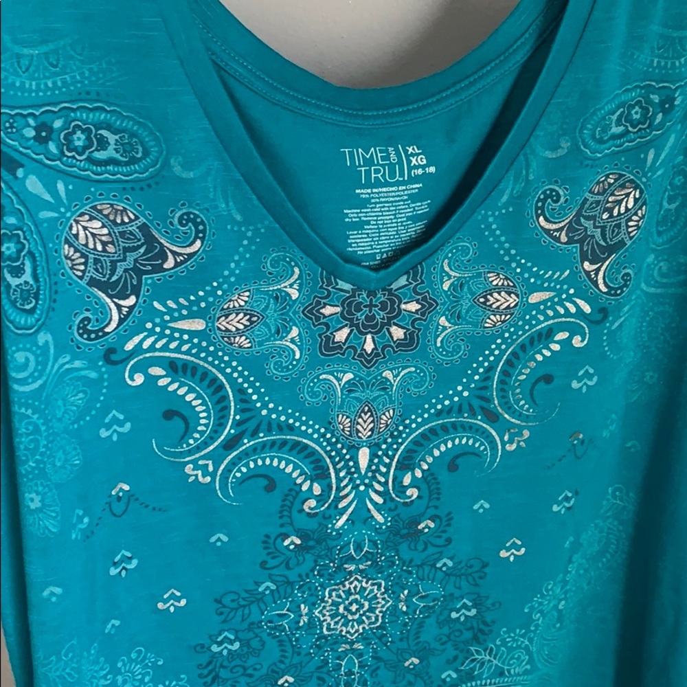 Time And True Ladies Blue Patterned Top - Picture 3 of 4